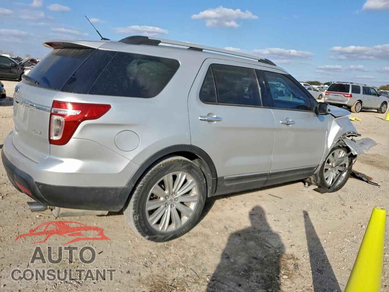 FORD EXPLORER 2011 - 1FMHK7F84BGA64938