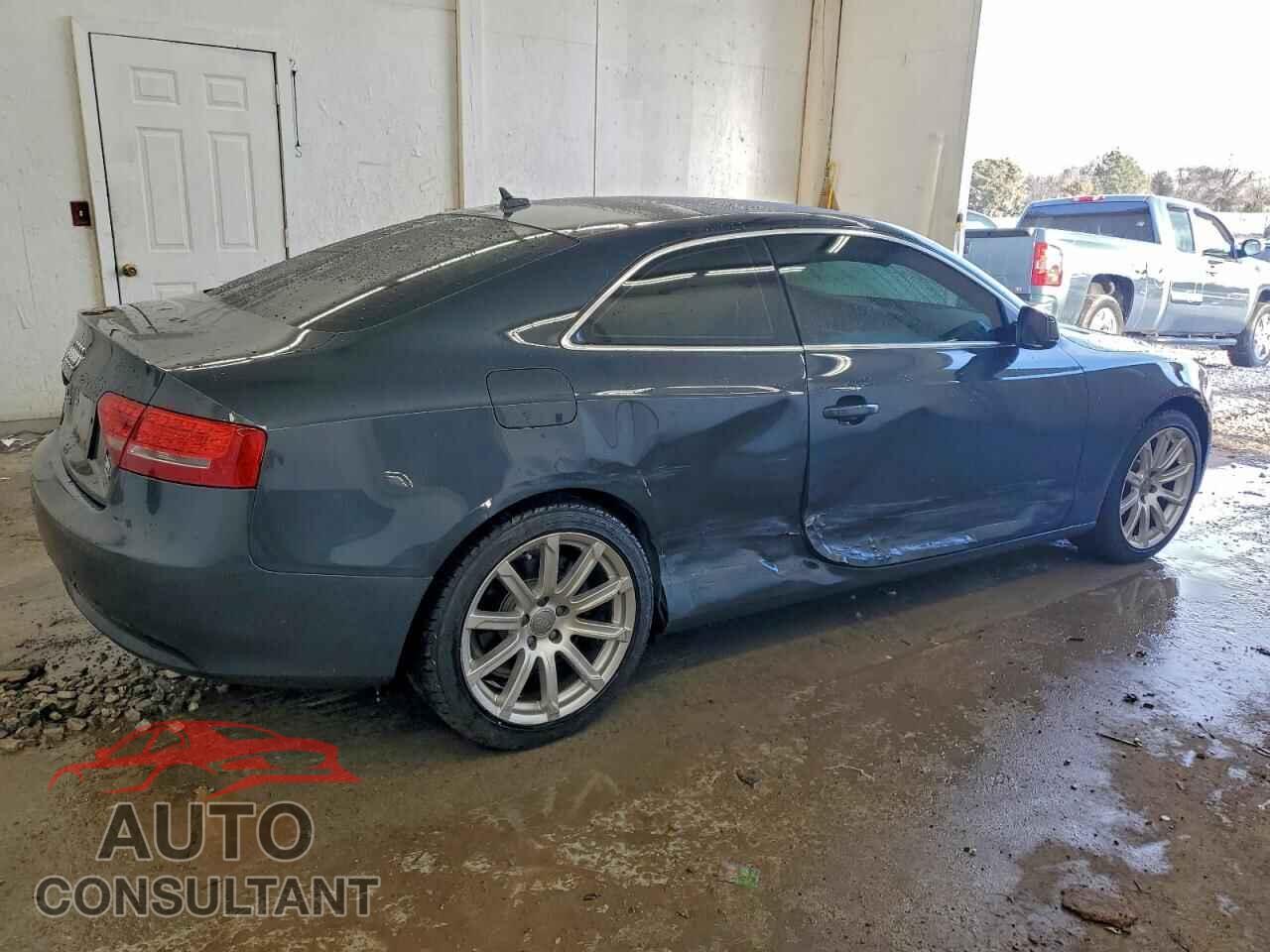 AUDI A5 2011 - WAULFAFR2BA086767
