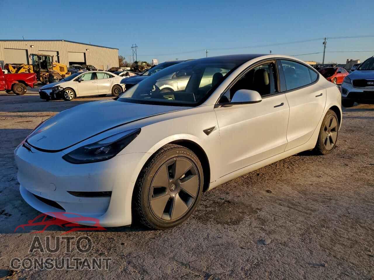 TESLA MODEL 3 2022 - 5YJ3E1EA0NF343485