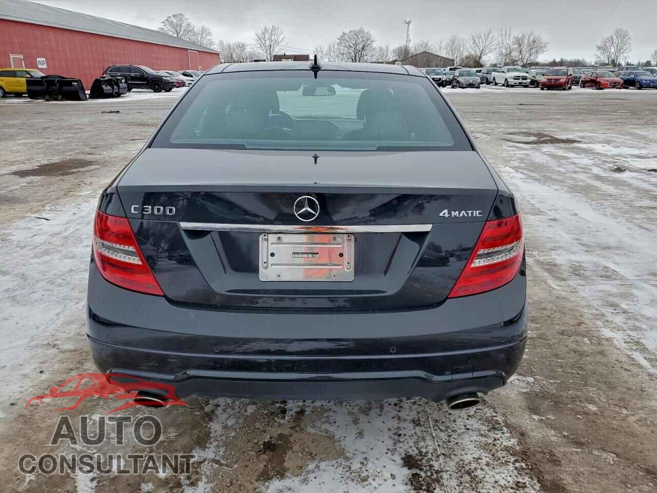 MERCEDES-BENZ C-CLASS 2012 - WDDGF8BB6CA604232