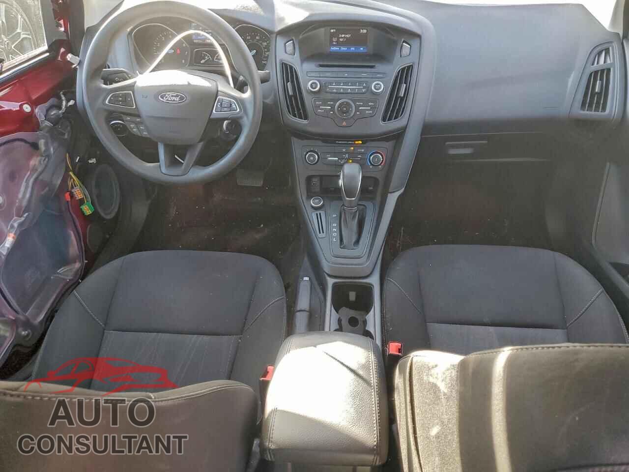 FORD FOCUS 2017 - 1FADP3F23HL336331