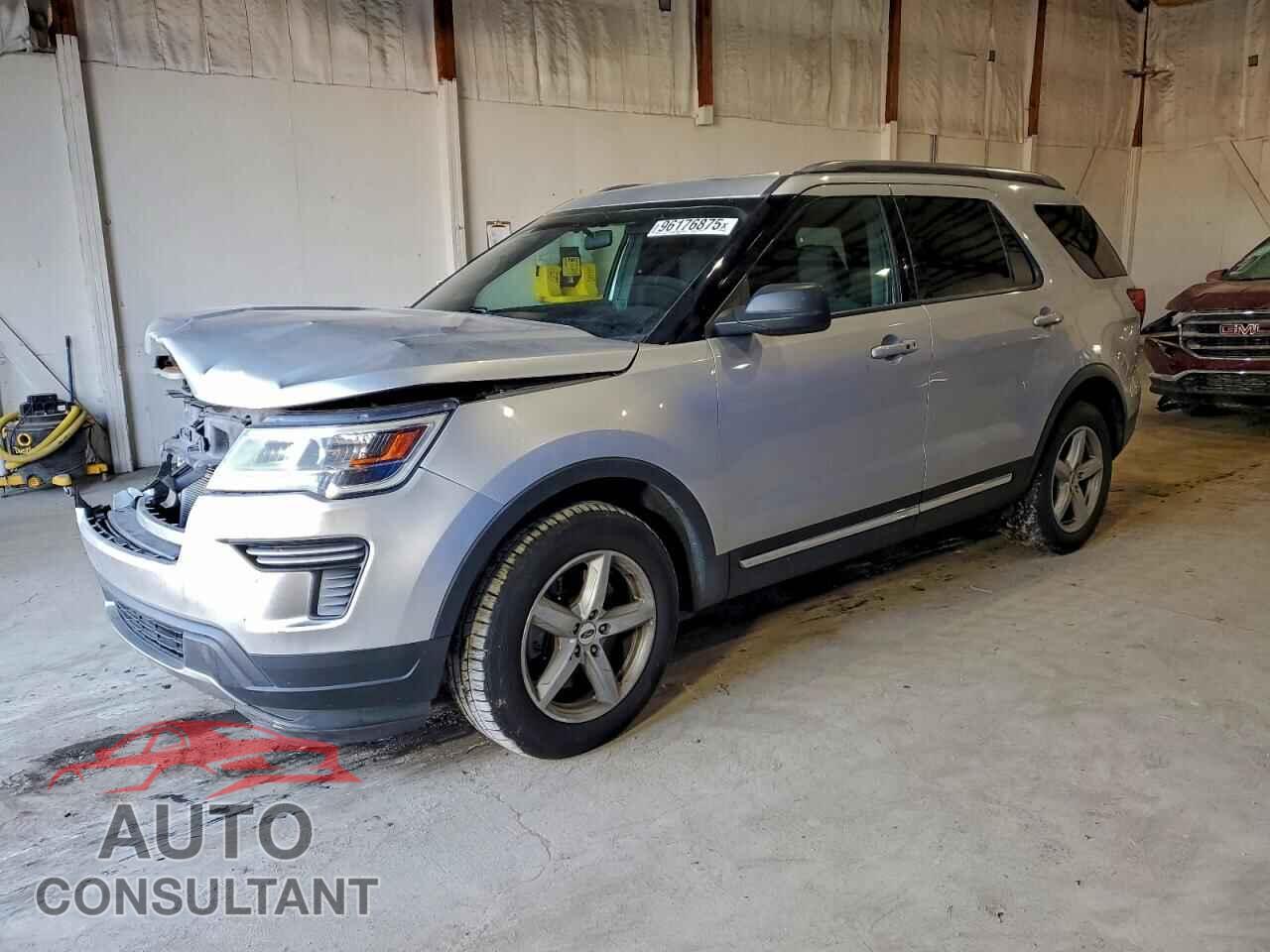 FORD EXPLORER 2018 - 1FM5K7D80JGA63421