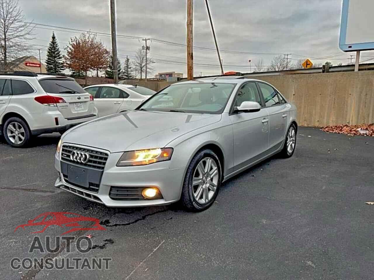 AUDI A4 2010 - WAUBFAFL5AN035956
