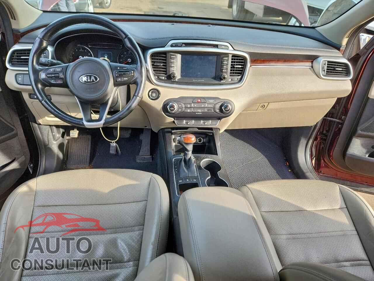 KIA SORENTO 2017 - 5XYPGDA33HG268508
