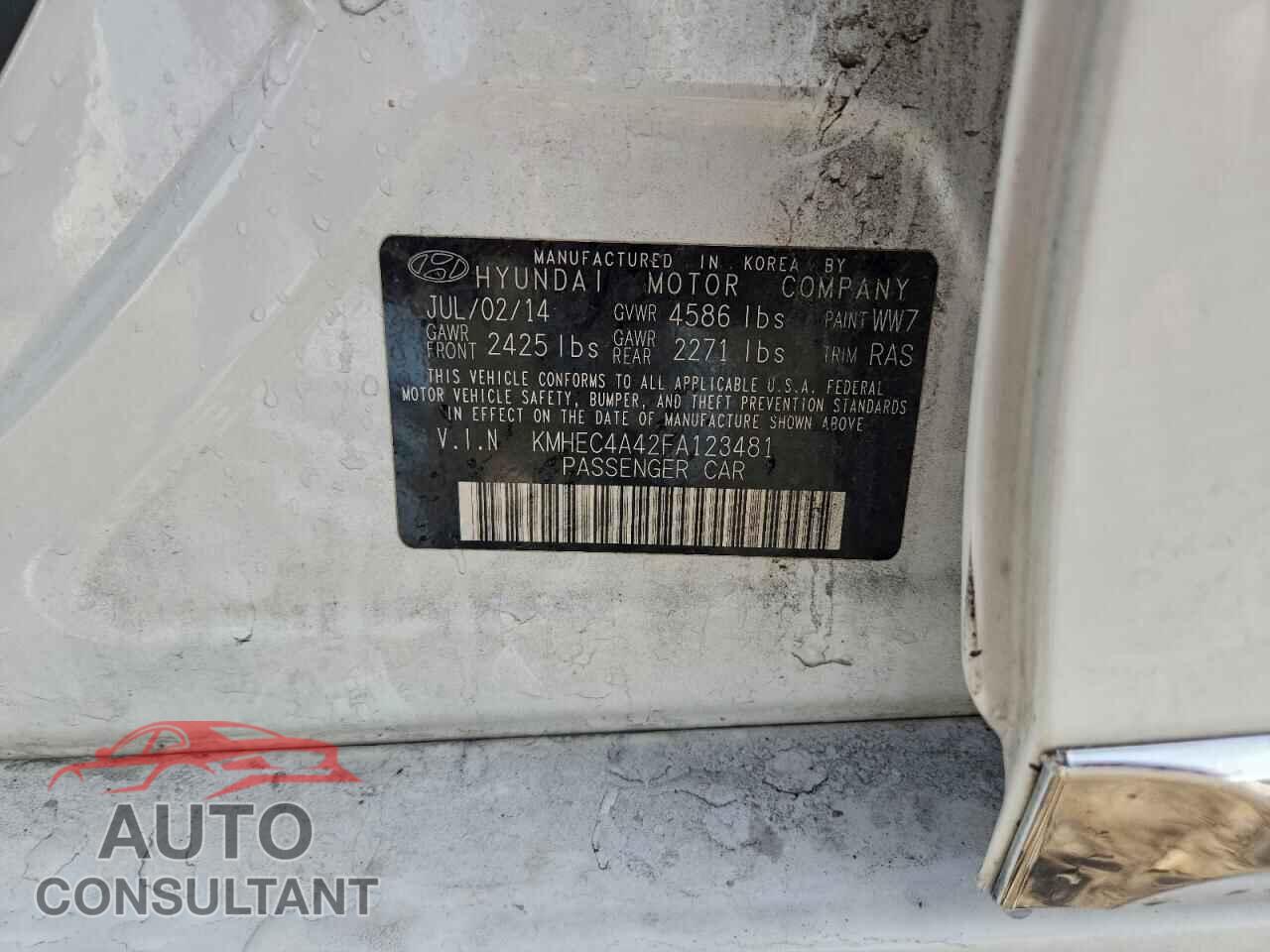 HYUNDAI SONATA 2015 - KMHEC4A42FA123481