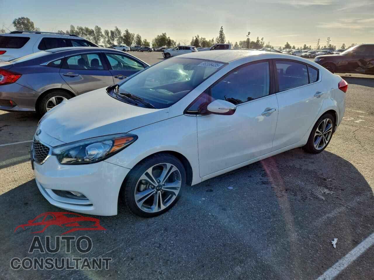 KIA FORTE 2016 - KNAFX4A89G5581428