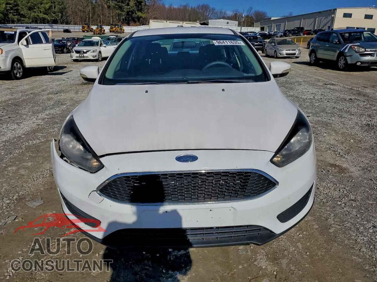 FORD FOCUS 2015 - 1FADP3F29FL233668