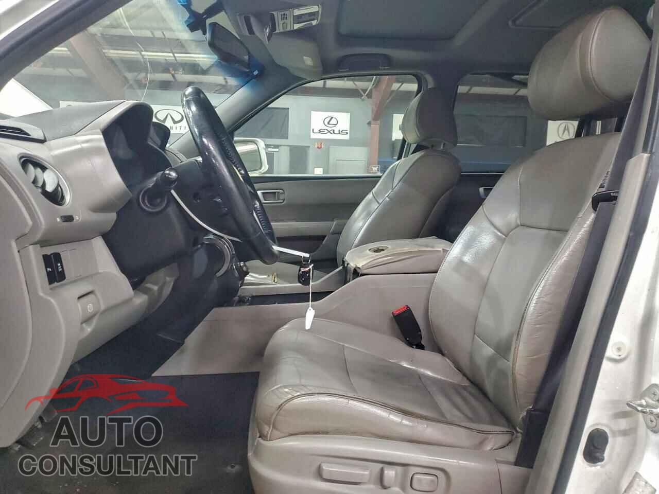 HONDA PILOT 2012 - 5FNYF4H91CB052836