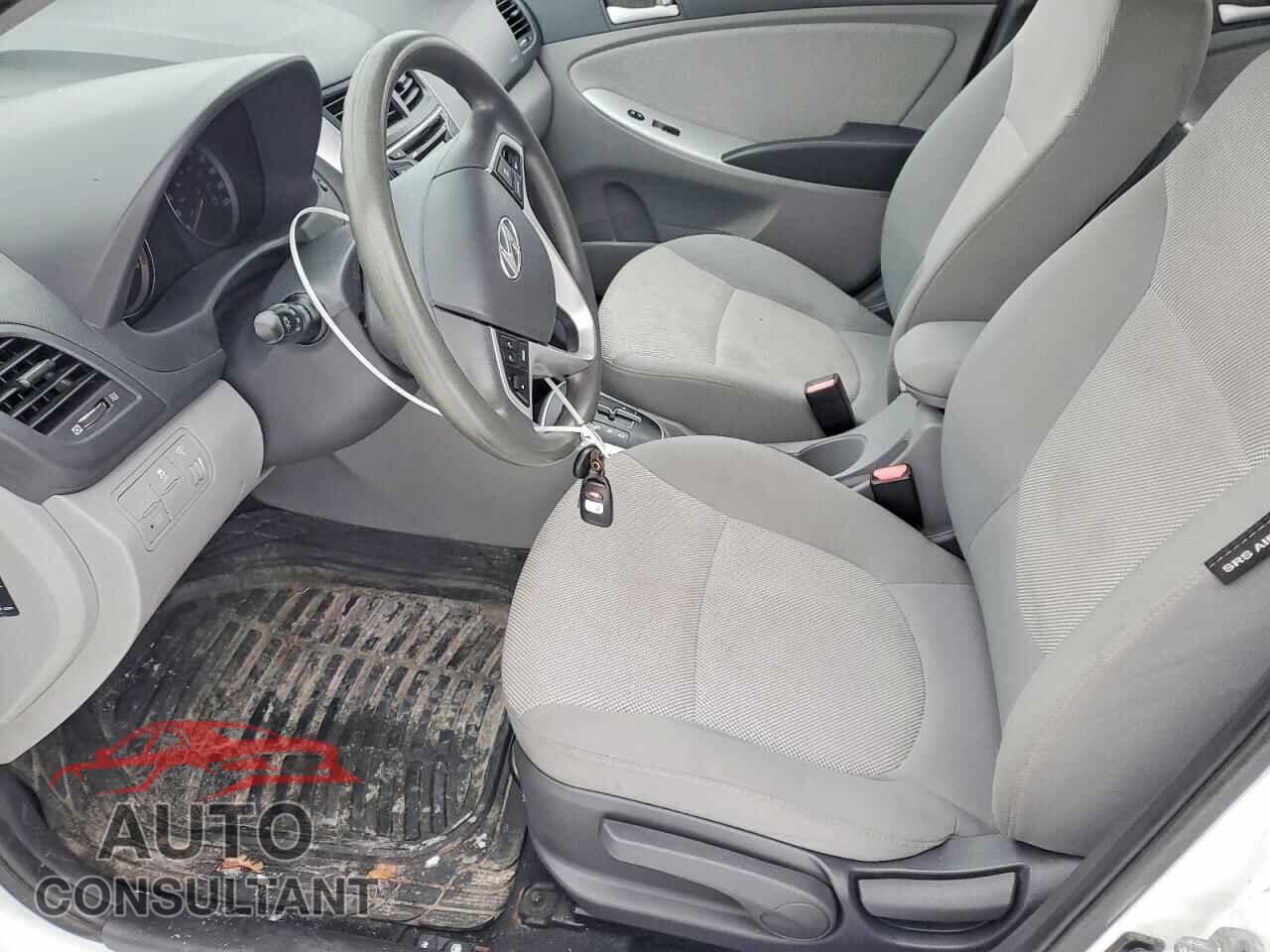 HYUNDAI ACCENT 2012 - KMHCT4AEXCU220177