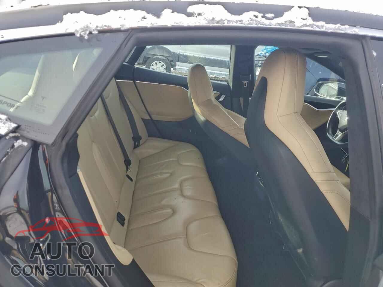 TESLA MODEL S 2016 - 5YJSA1E29GF160119