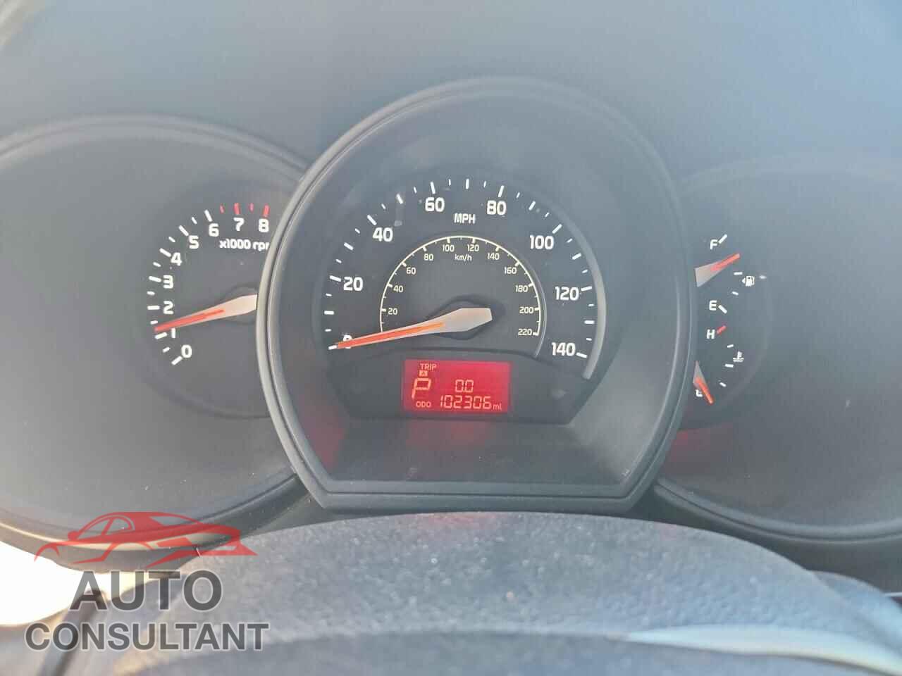 KIA RIO 2017 - KNADM4A3XH6015665