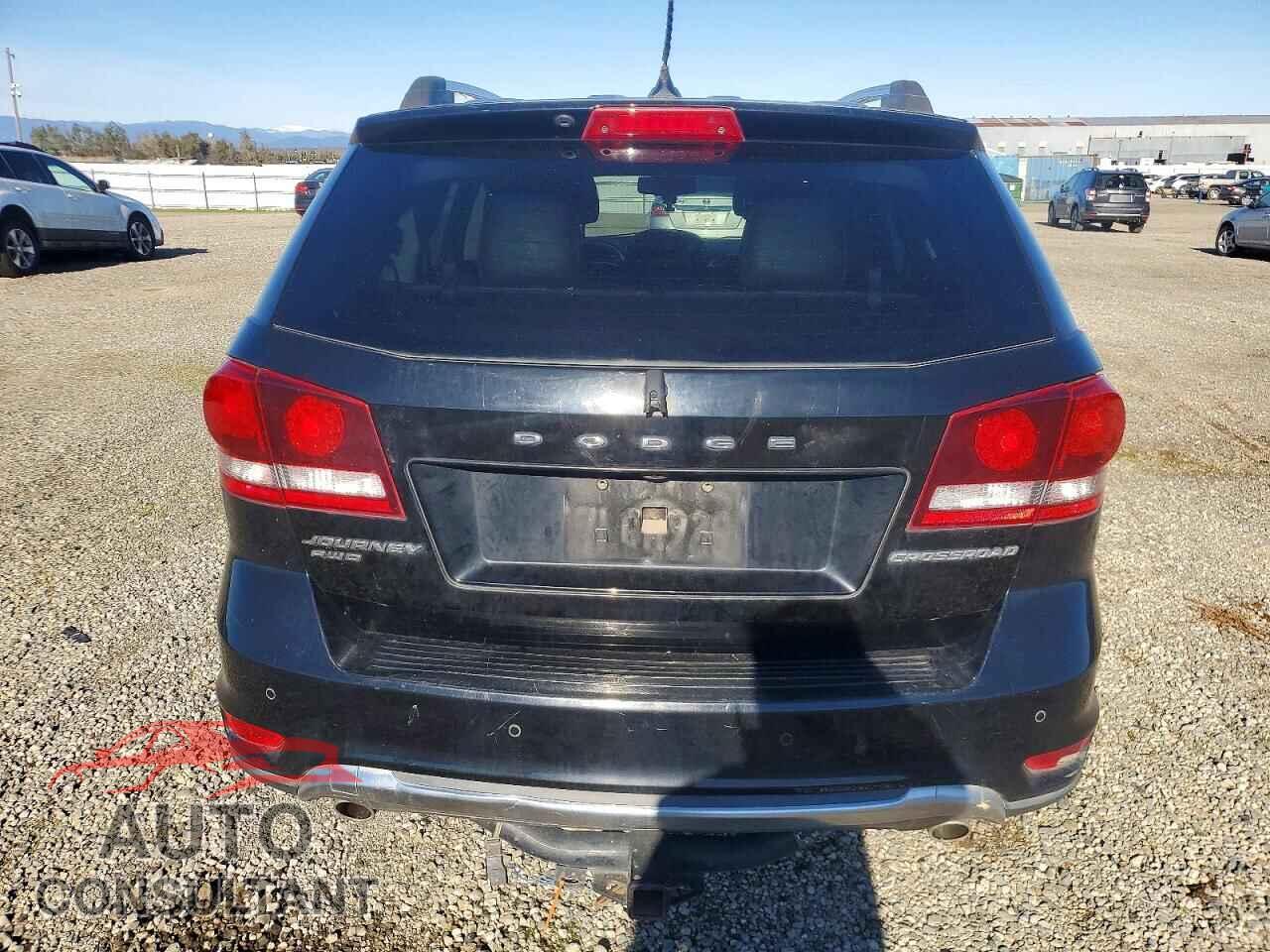 DODGE JOURNEY 2015 - 3C4PDDGG7FT684702