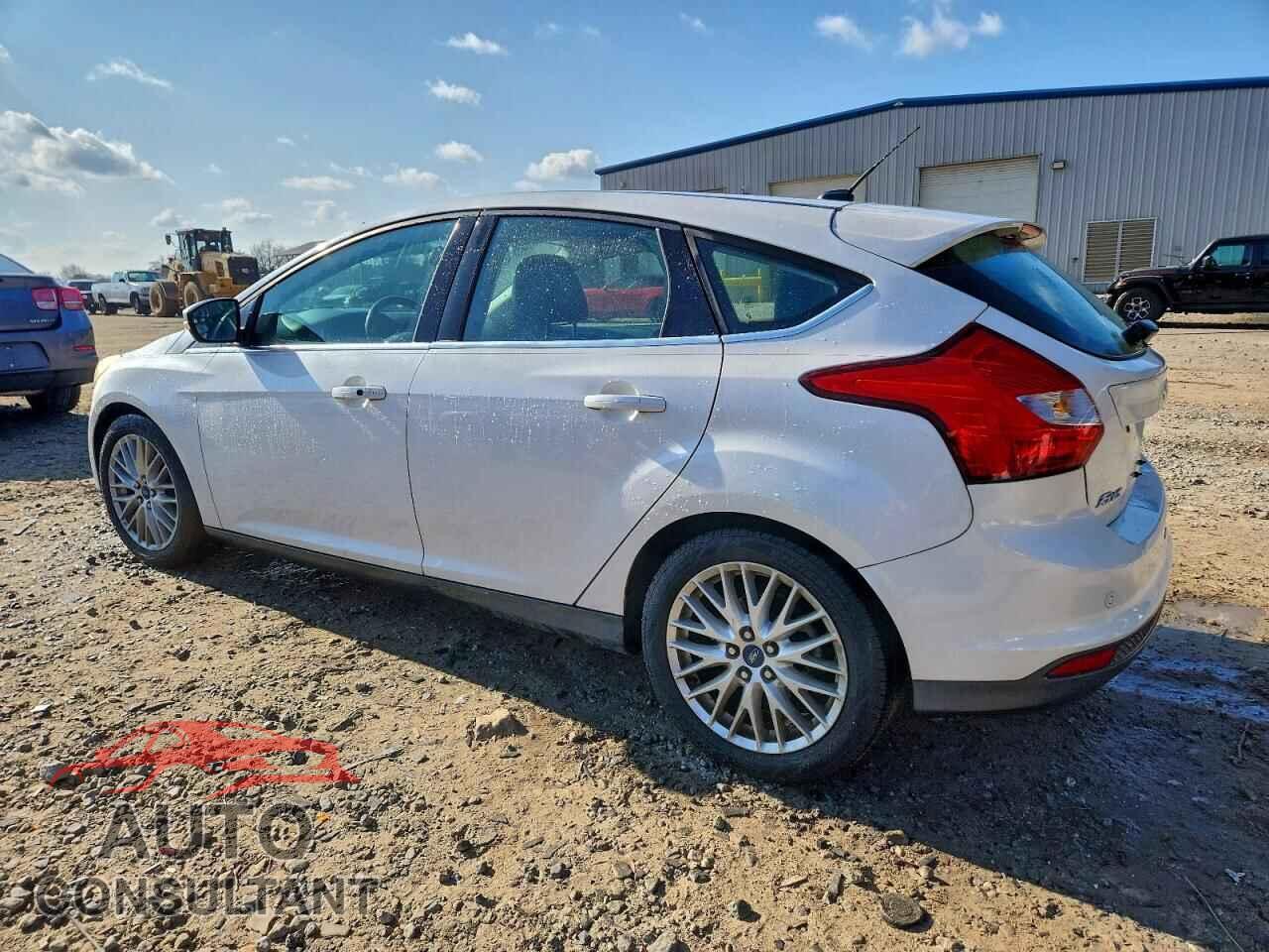 FORD FOCUS 2013 - 1FADP3N23DL286526