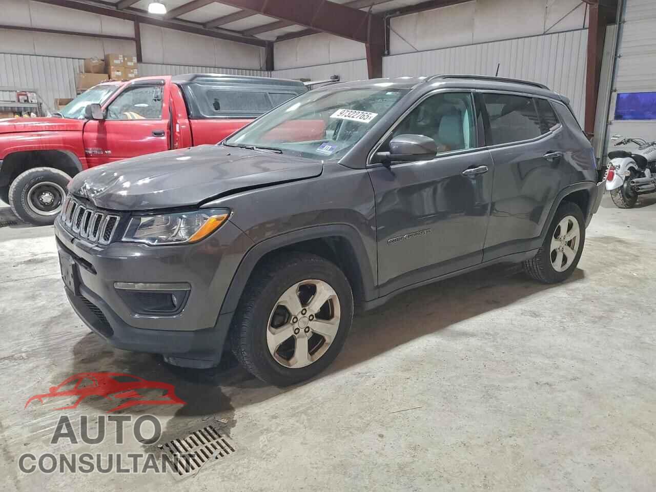 JEEP COMPASS 2018 - 3C4NJDBBXJT202731