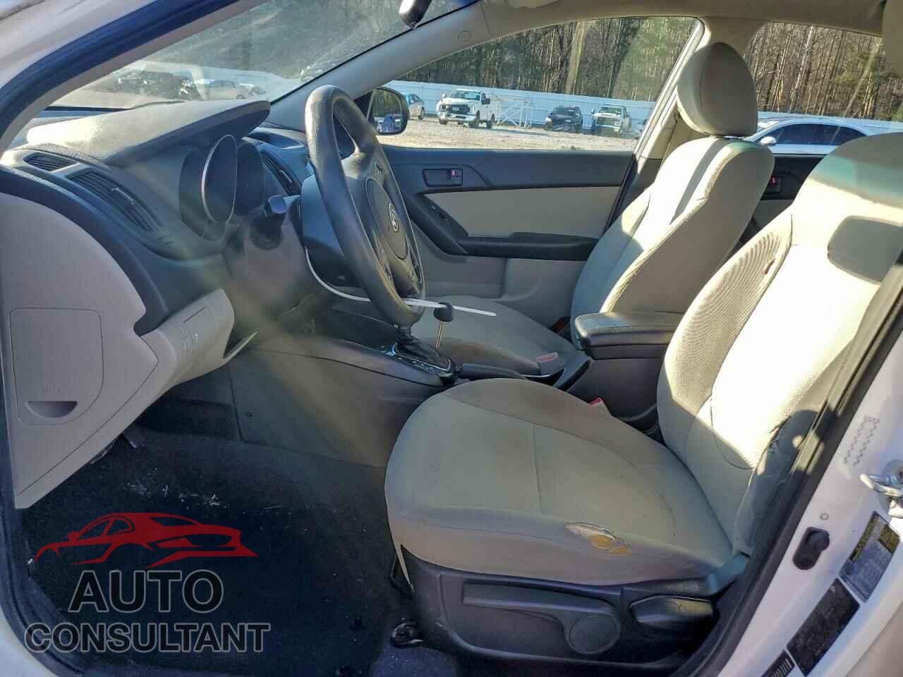 KIA FORTE 2012 - KNAFU4A21C5514417
