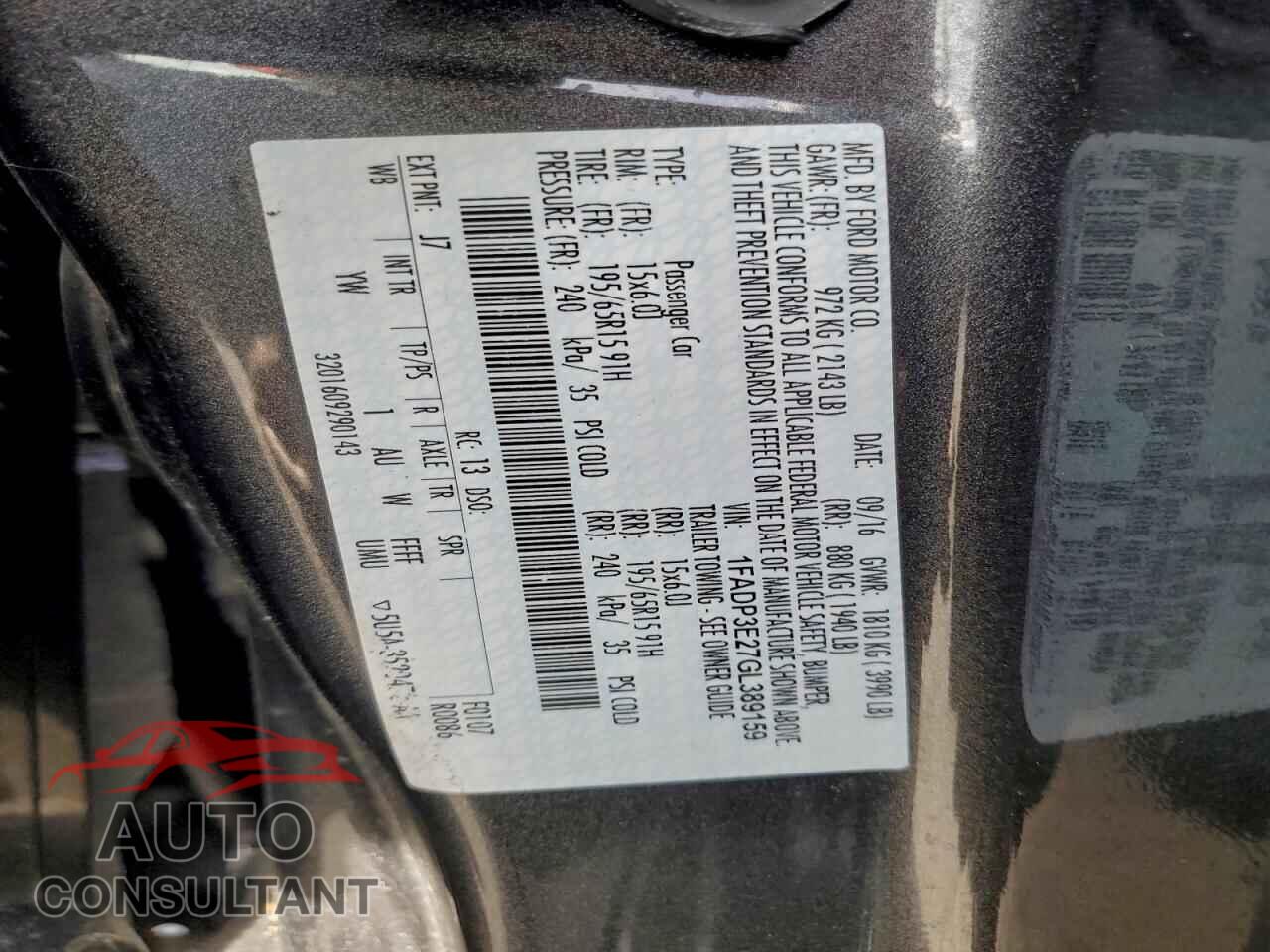 FORD FOCUS 2016 - 1FADP3E27GL389159