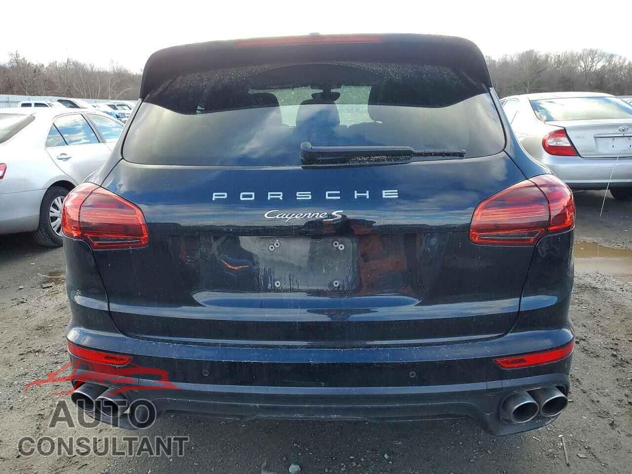 PORSCHE CAYENNE 2015 - WP1AB2A21FLA60627