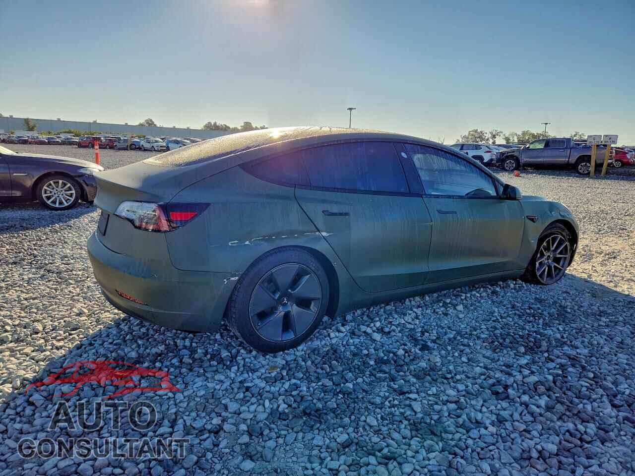 TESLA MODEL 3 2021 - 5YJ3E1EA3MF086806