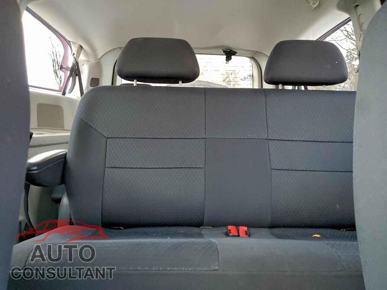 DODGE CARAVAN 2010 - 2D4RN4DE2AR430208