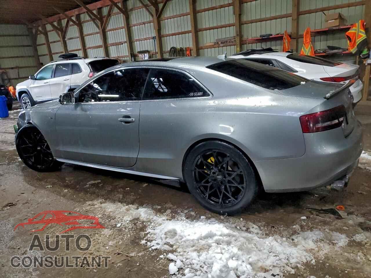 AUDI S5/RS5 2010 - WAUCVBFR8AA010090