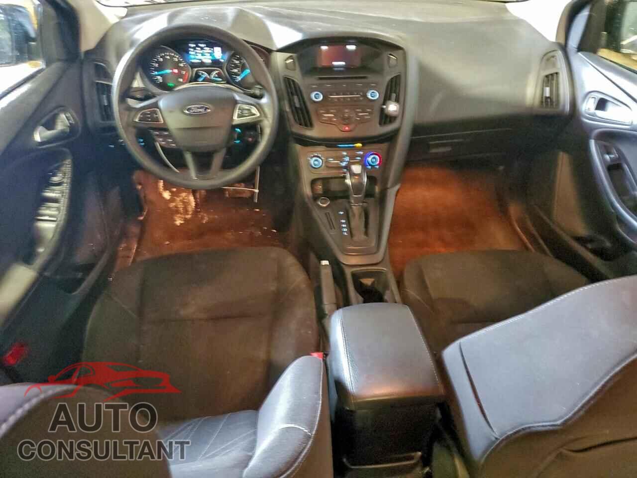 FORD FOCUS 2016 - 1FADP3F26GL351856