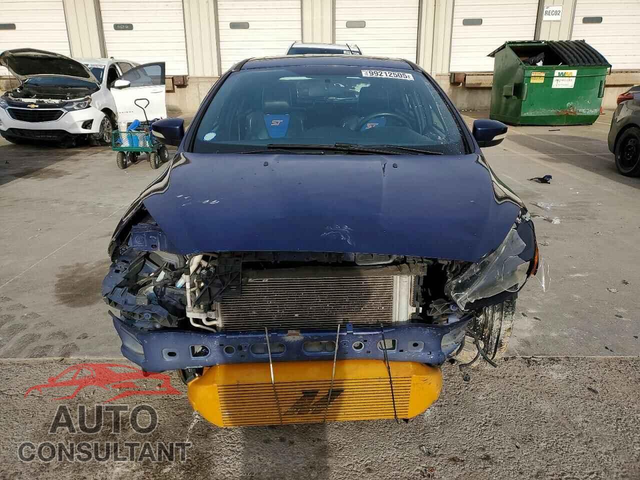 FORD FOCUS 2016 - 1FADP3L94GL207997