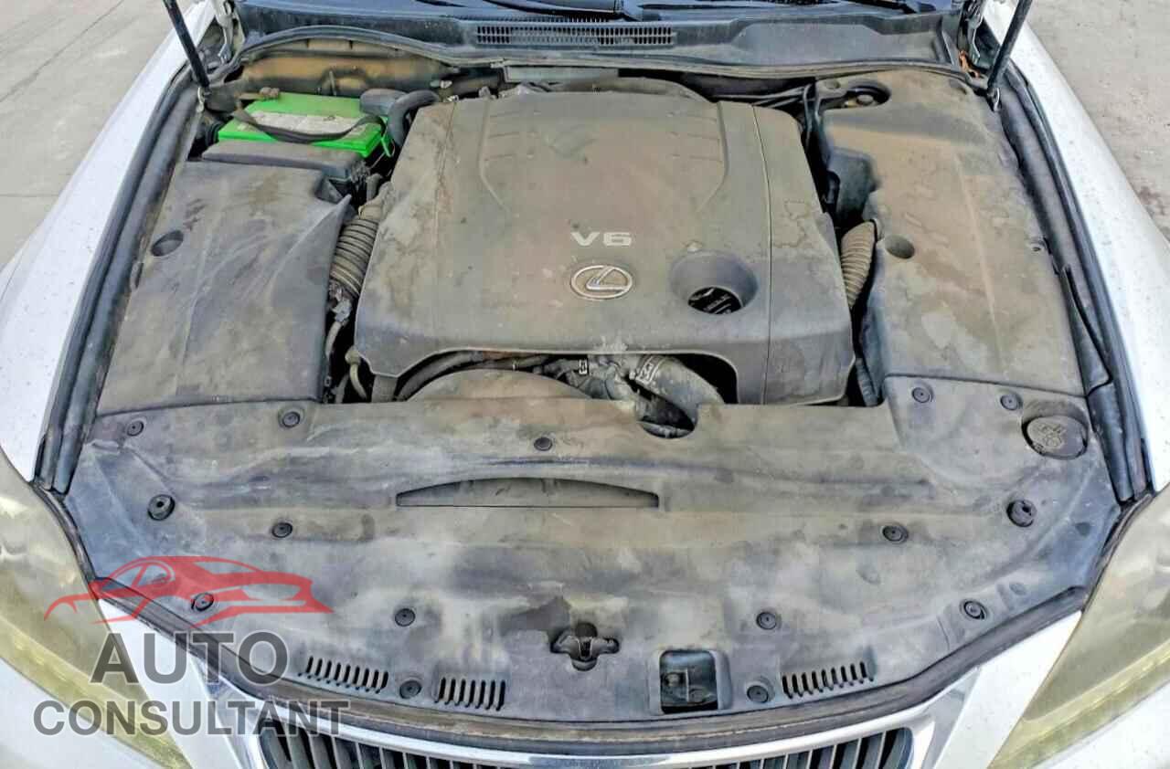 LEXUS IS 2012 - JTHBF5C23C5169906