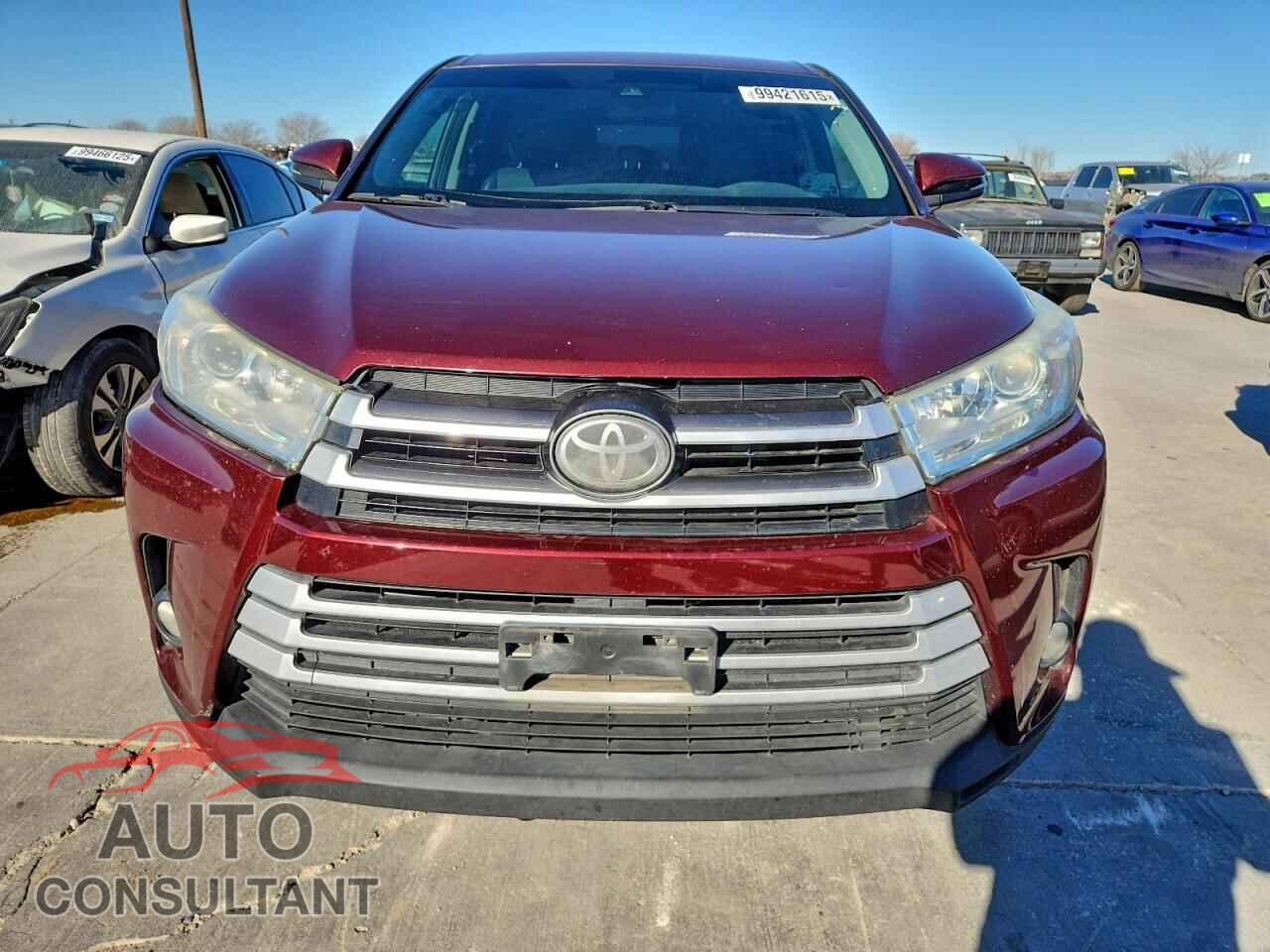 TOYOTA HIGHLANDER 2017 - 5TDZZRFH9HS201404