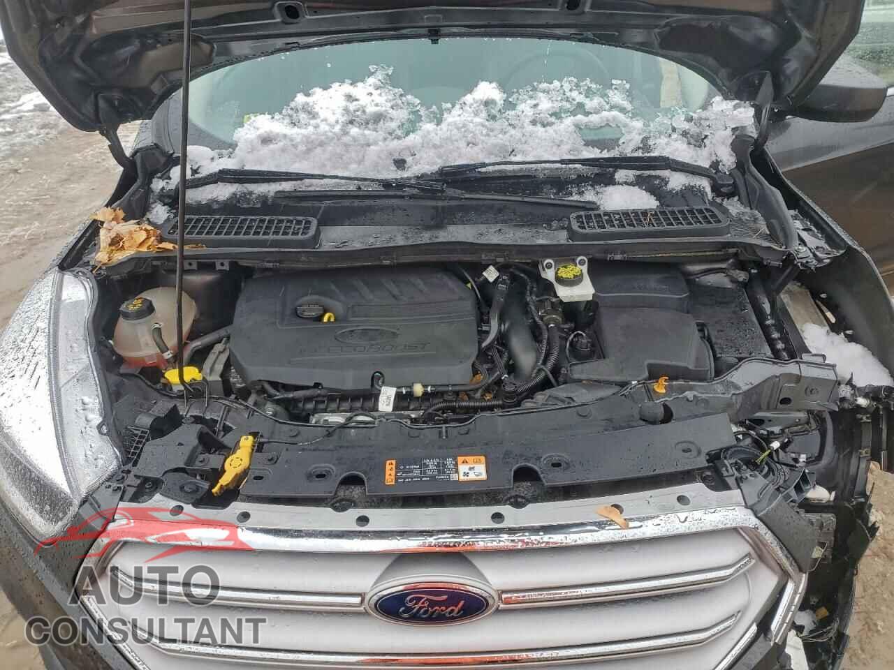 FORD ESCAPE 2018 - 1FMCU9GD7JUC33698