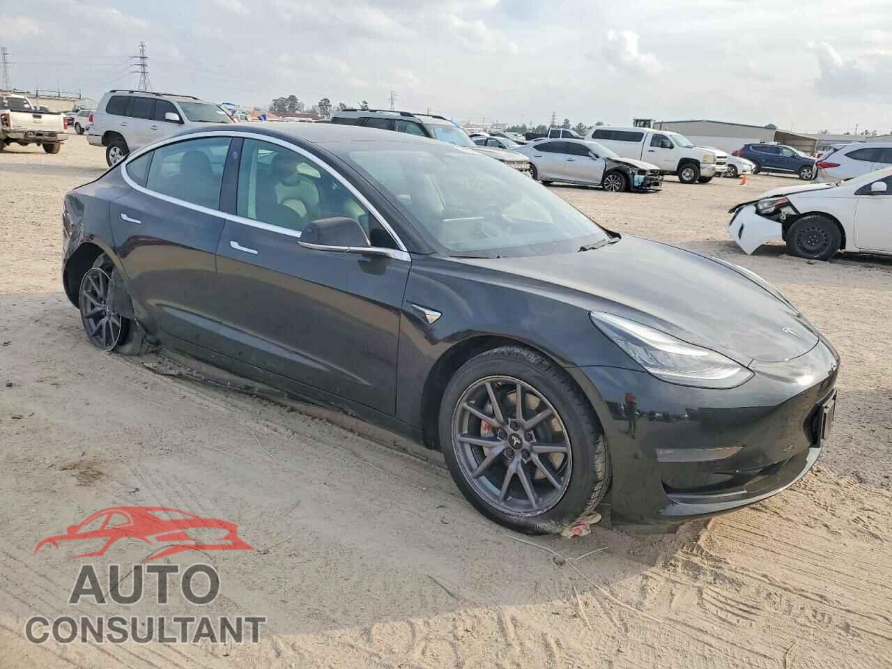 TESLA MODEL 3 2020 - 5YJ3E1EA2LF606458