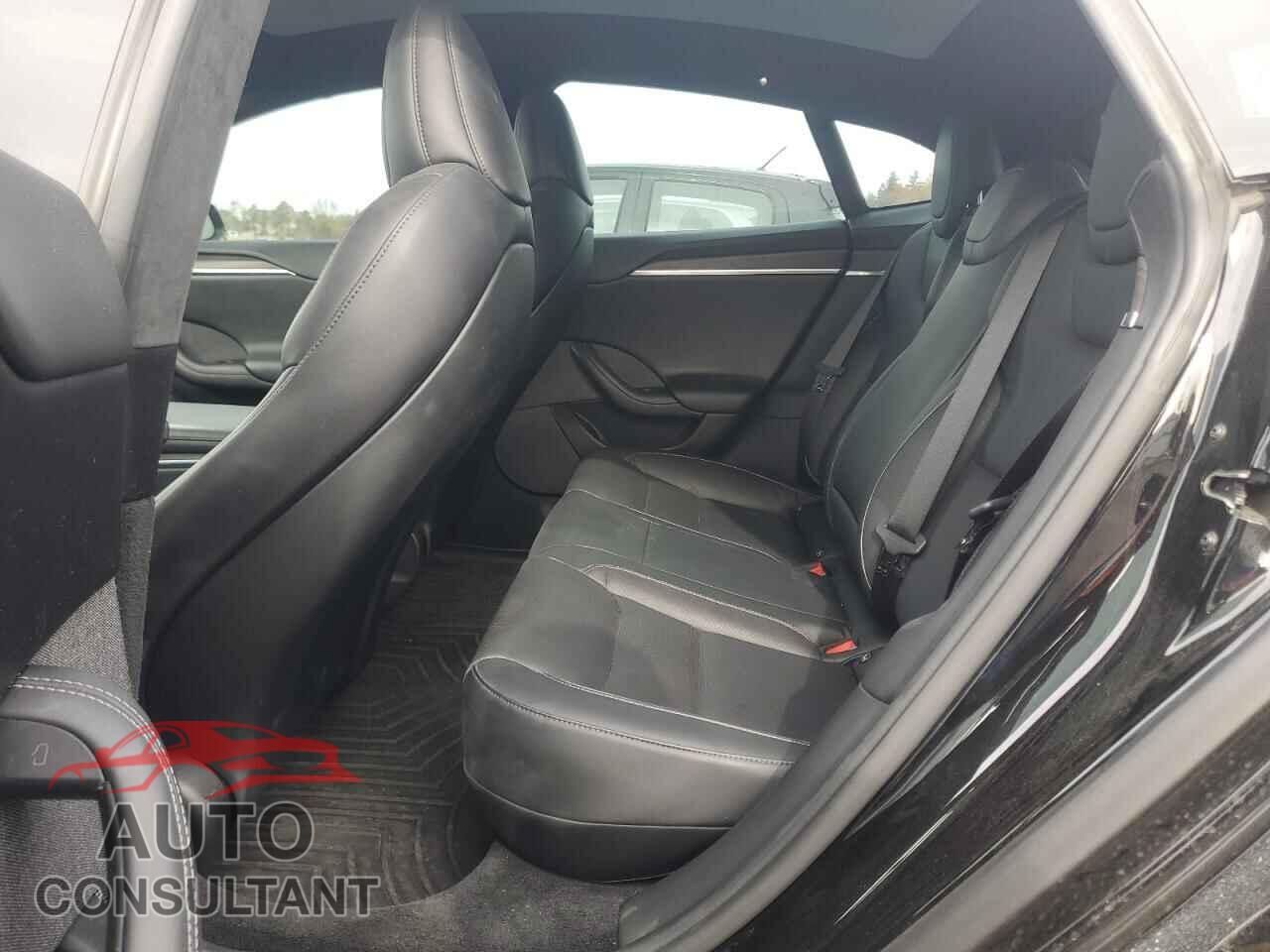 TESLA MODEL S 2021 - 5YJSA1E64MF442876
