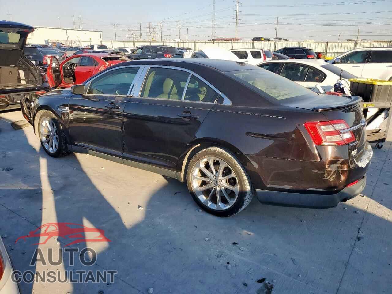 FORD TAURUS 2013 - 1FAHP2F84DG111810