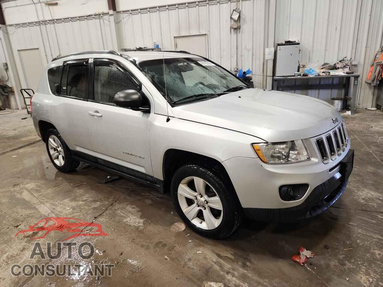 JEEP COMPASS 2011 - 1J4NF1FB9BD281711