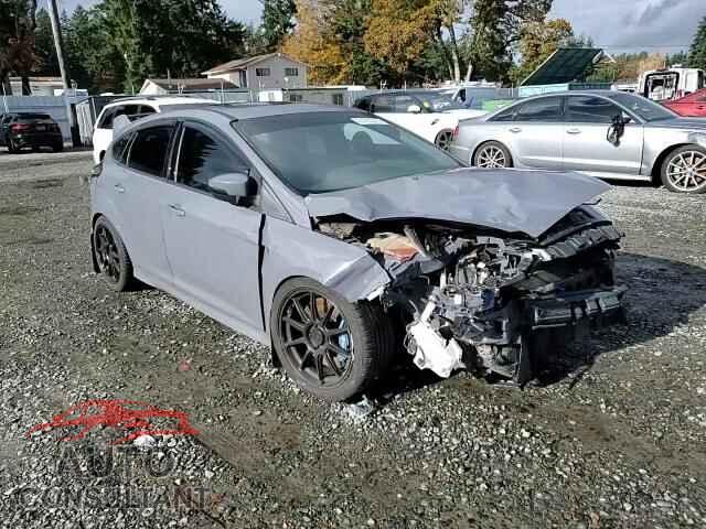 FORD FOCUS 2017 - WF0DP3TH6H4122380