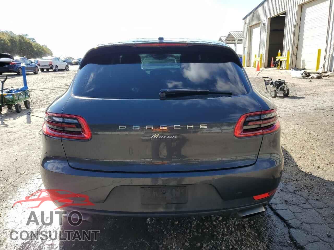 PORSCHE MACAN 2018 - WP1AA2A57JLB17712