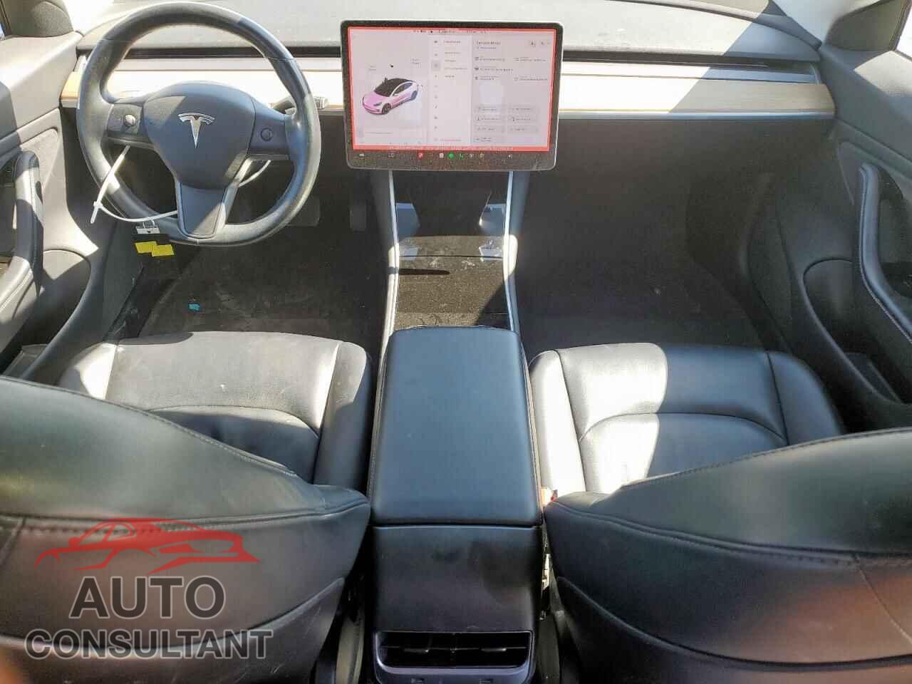 TESLA MODEL 3 2017 - 5YJ3E1EA5HF003138