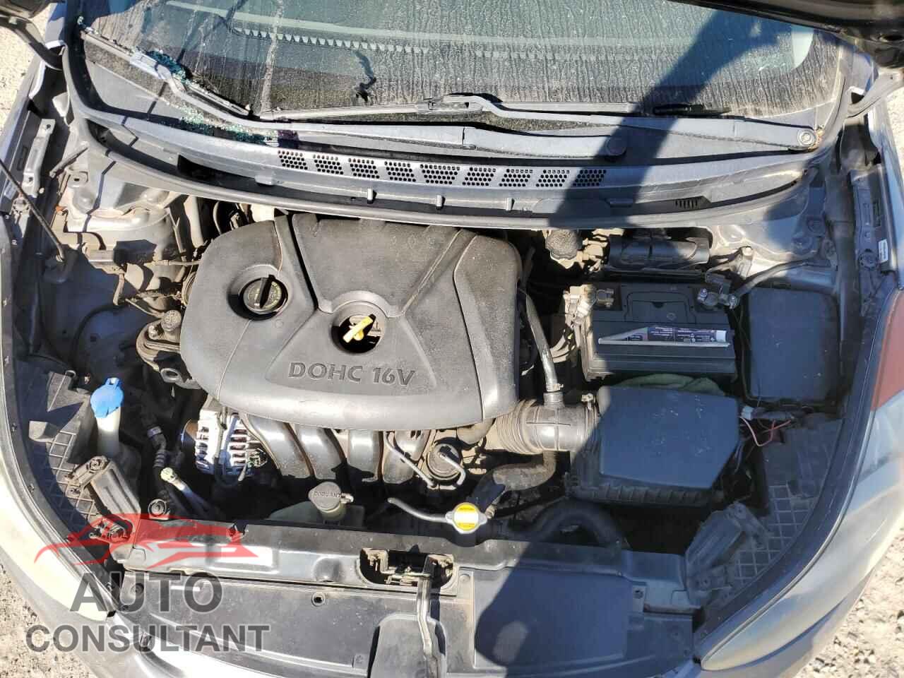 HYUNDAI ELANTRA 2012 - 5NPDH4AE3CH069638