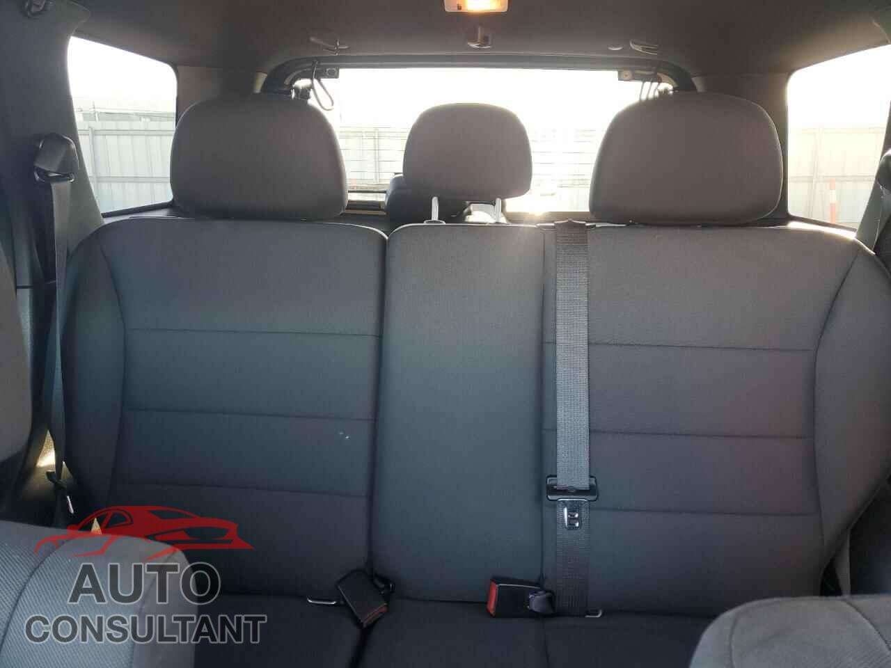 FORD ESCAPE 2011 - 1FMCU0DGXBKA92052