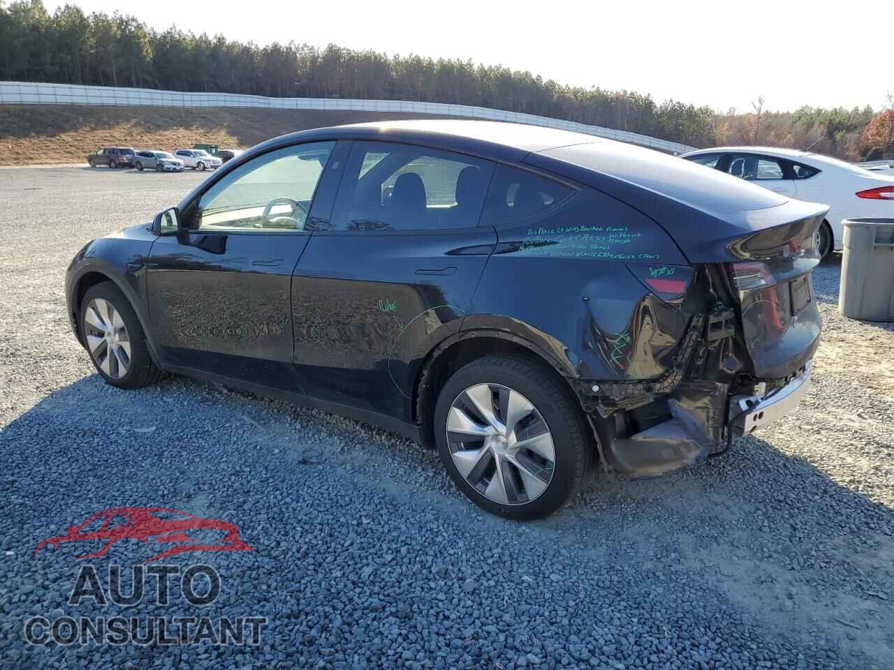 TESLA MODEL Y 2023 - 7SAYGDEE8PA144076