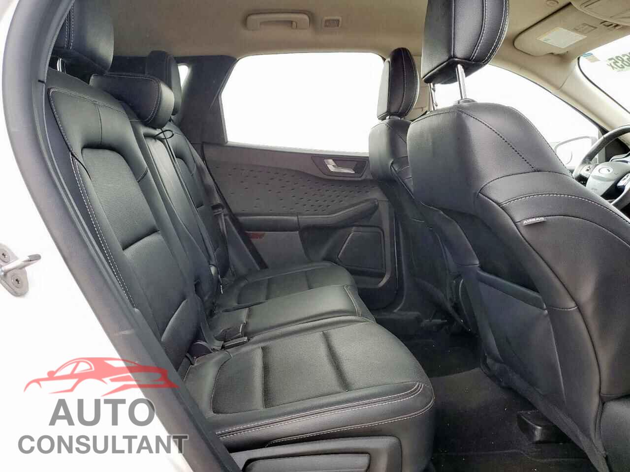 FORD ESCAPE 2020 - 1FMCU0H65LUA31909