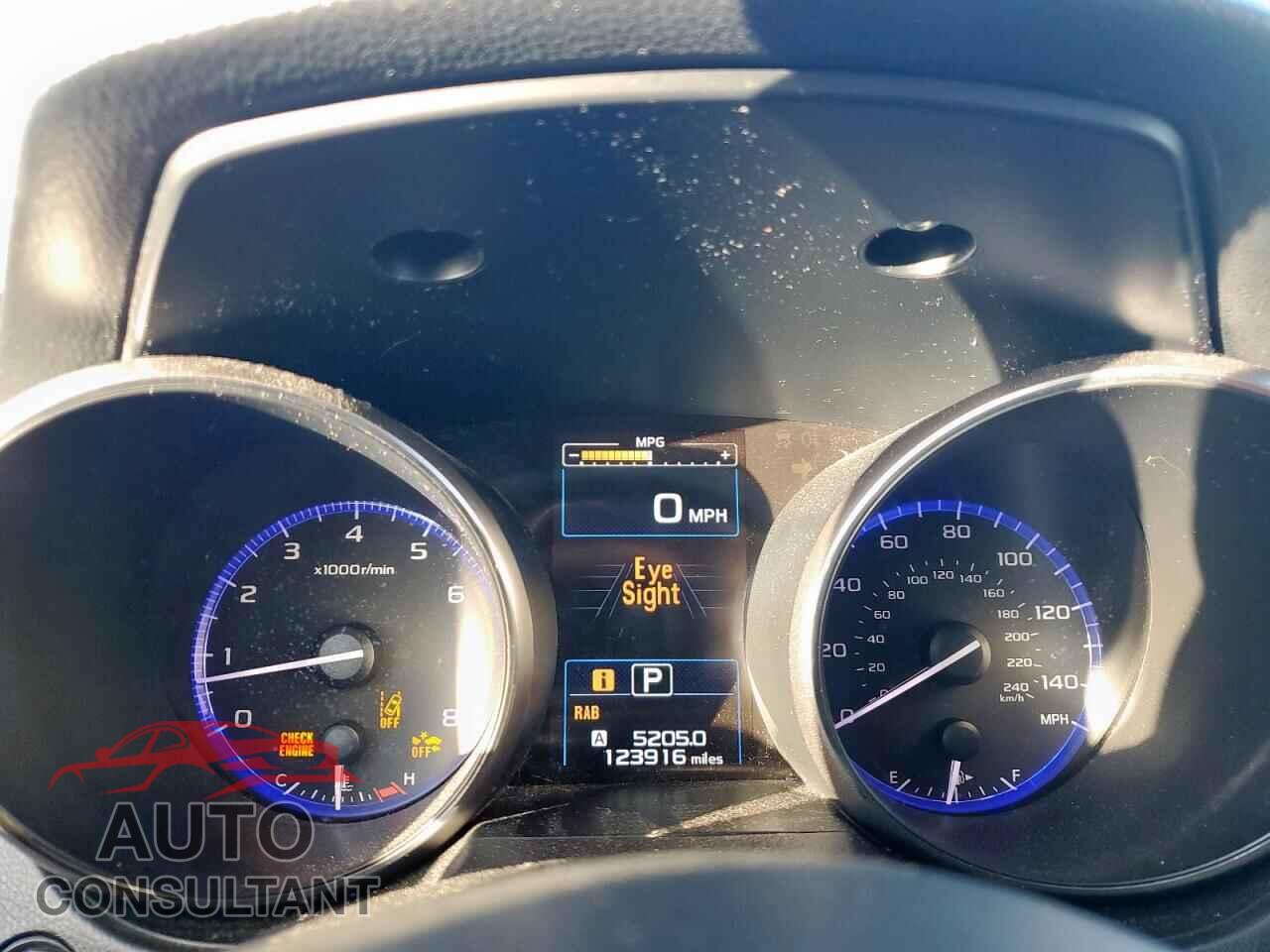 SUBARU OUTBACK 2017 - 4S4BSANC1H3207708