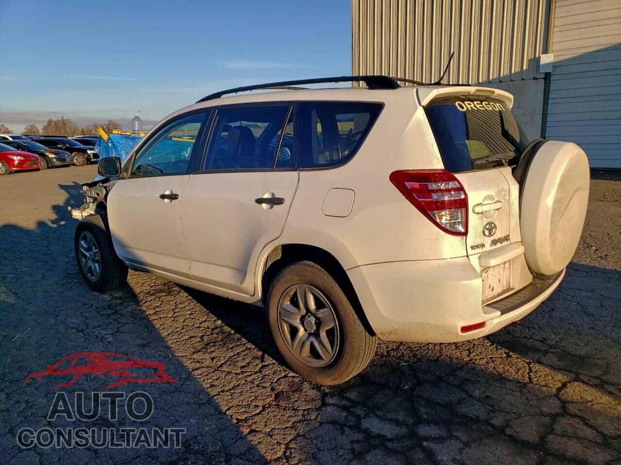 TOYOTA RAV4 2010 - JTMBF4DV5A5031365