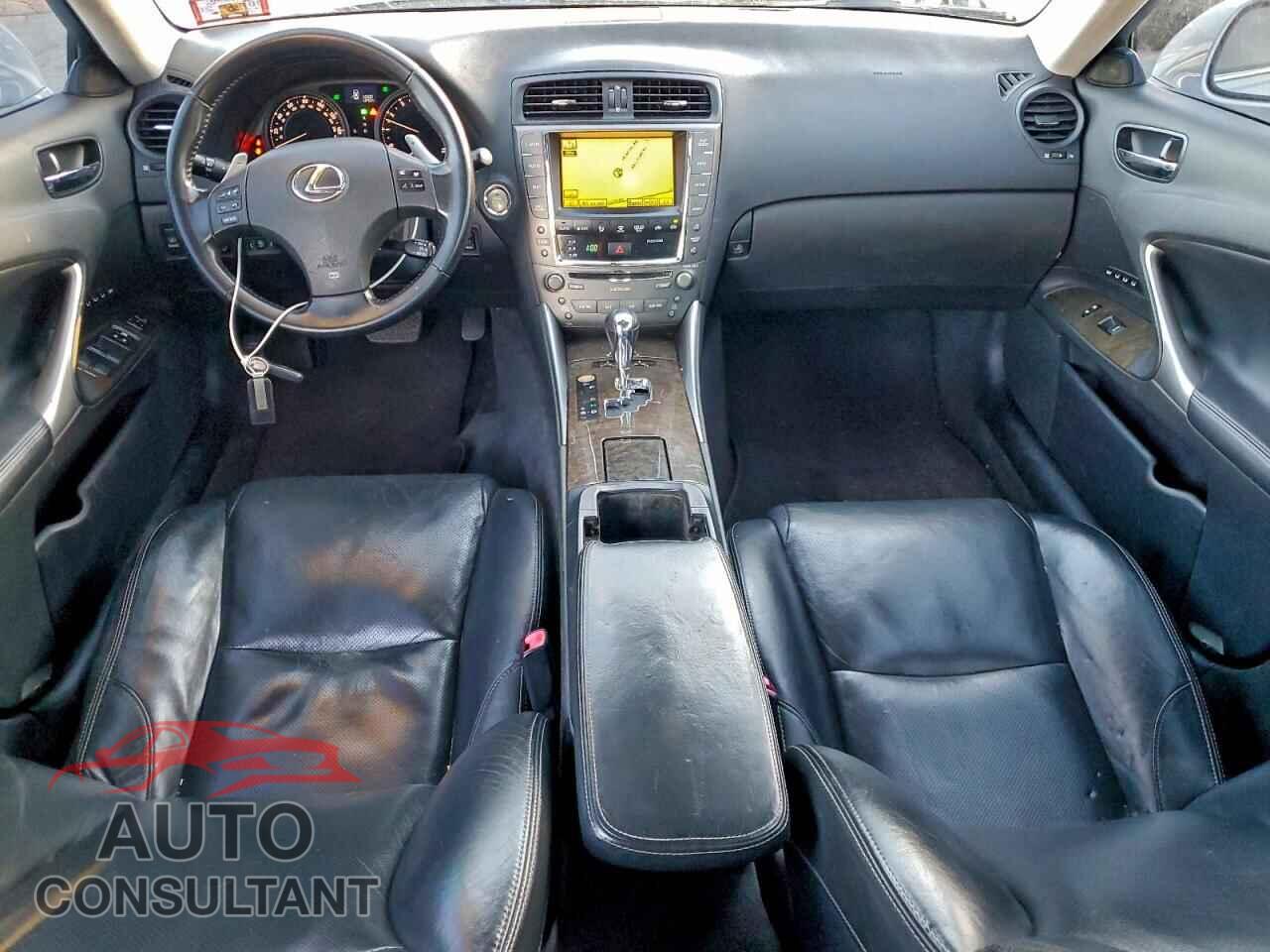 LEXUS IS 2010 - JTHCF5C2XA5038912
