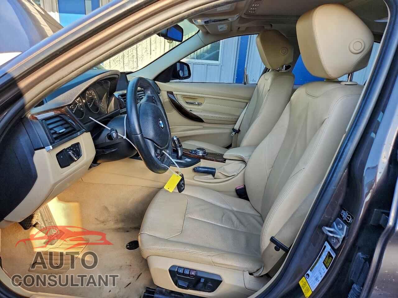 BMW 3 SERIES 2014 - WBA3A5C54EJ463496