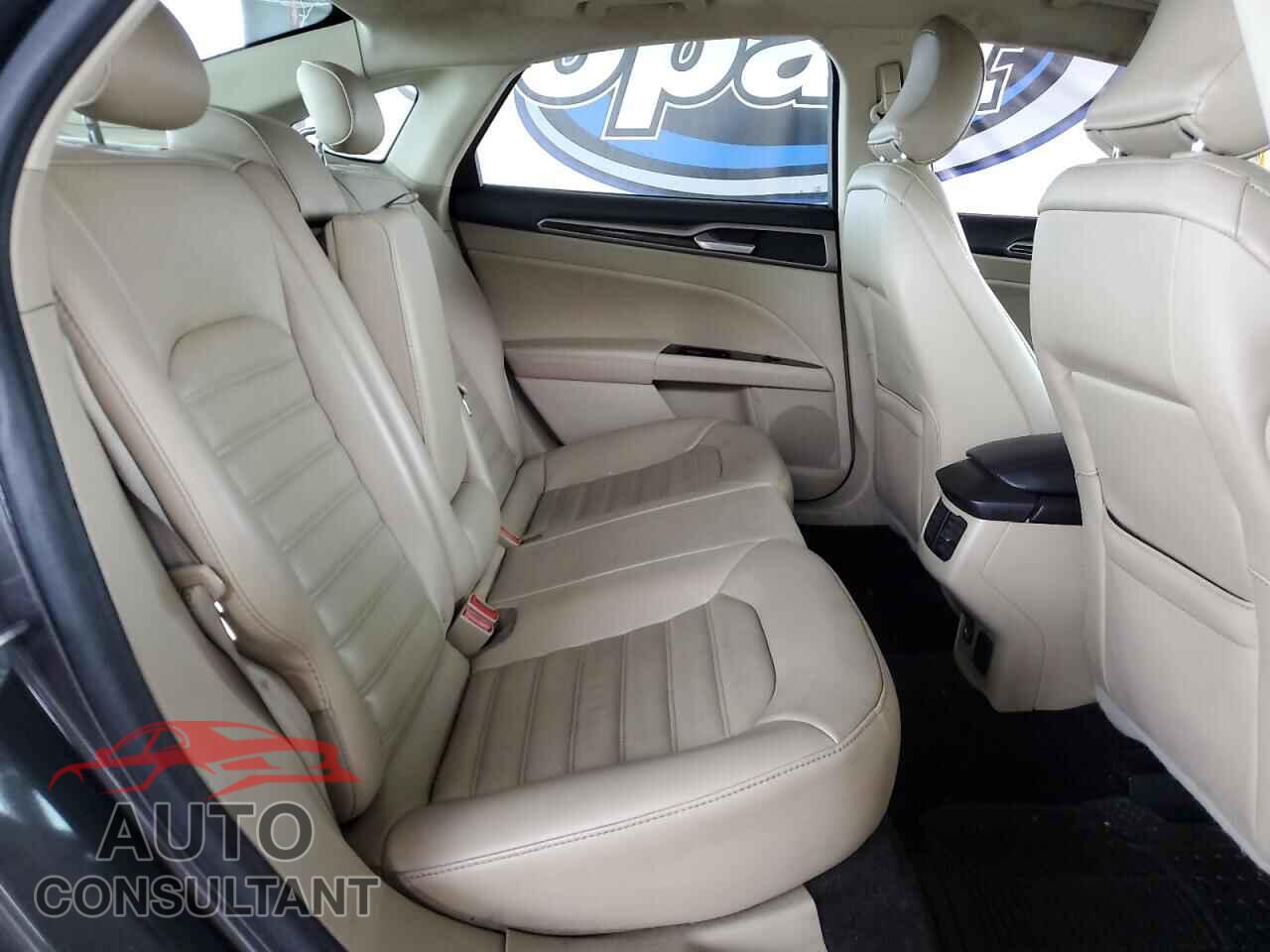 FORD FUSION 2016 - 3FA6P0LU3GR305657