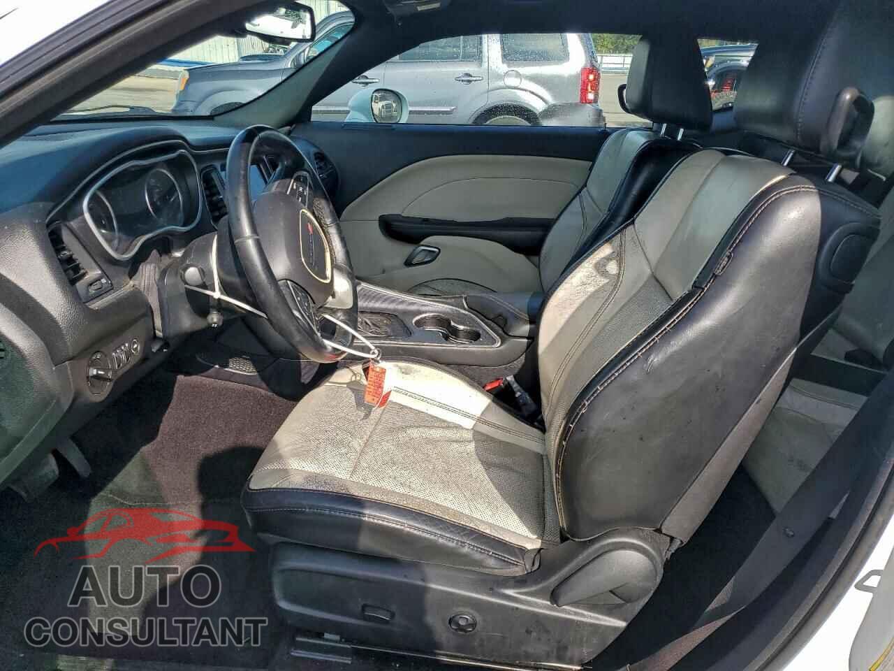 DODGE CHALLENGER 2016 - 2C3CDZBT3GH290709