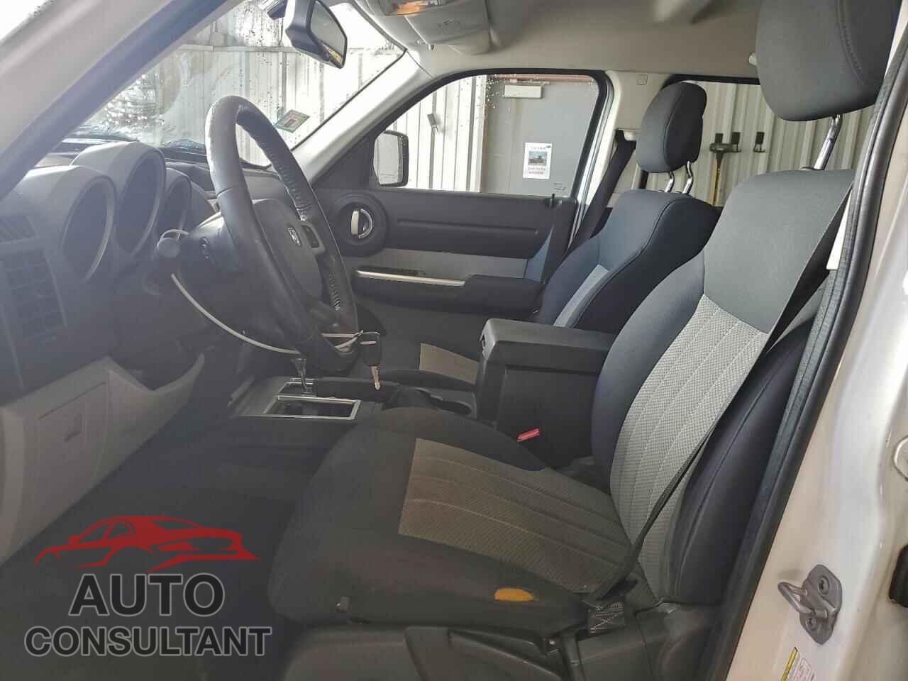 DODGE NITRO 2010 - 1D4PU5GK7AW100637