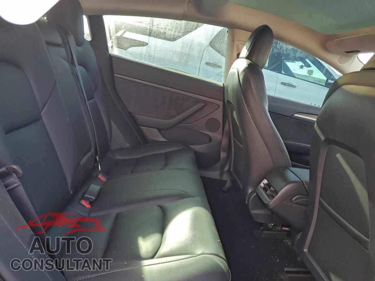 TESLA MODEL 3 2022 - 5YJ3E1EA7NF362440