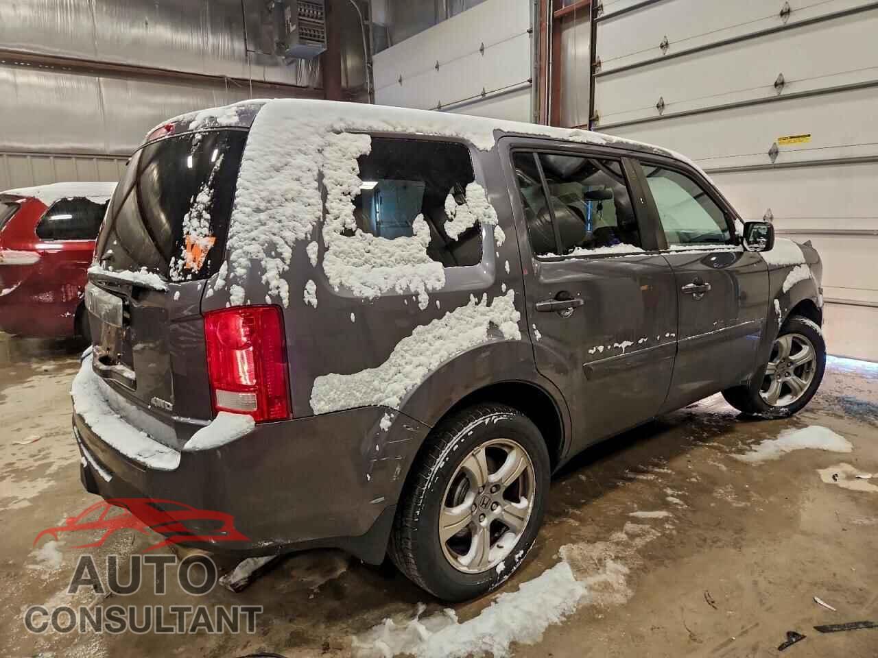 HONDA PILOT 2015 - 5FNYF4H43FB039336