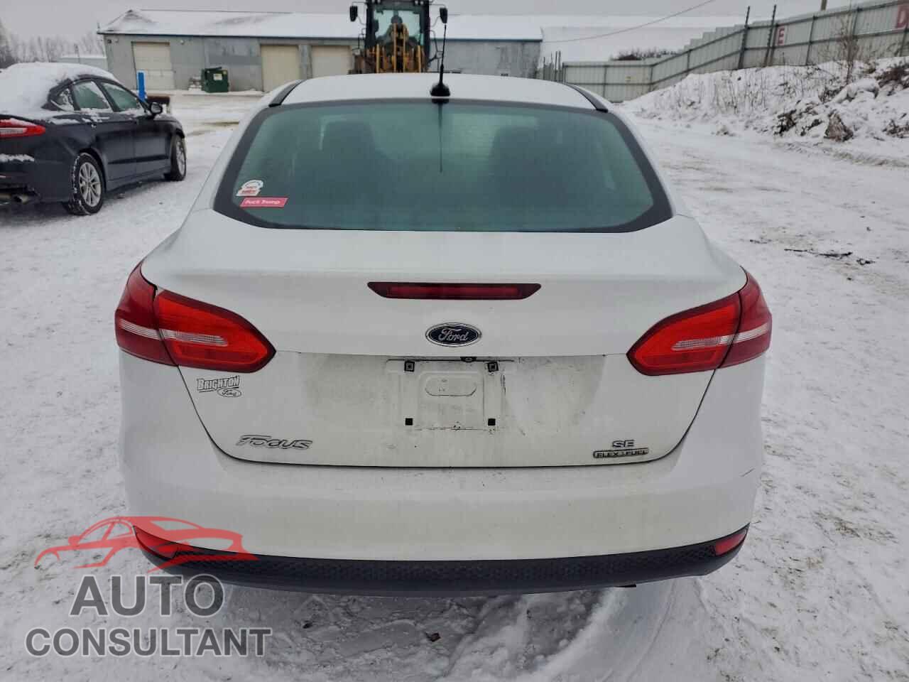 FORD FOCUS 2015 - 1FADP3F25FL289526